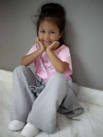 Спортивный костюм для девочки в школу