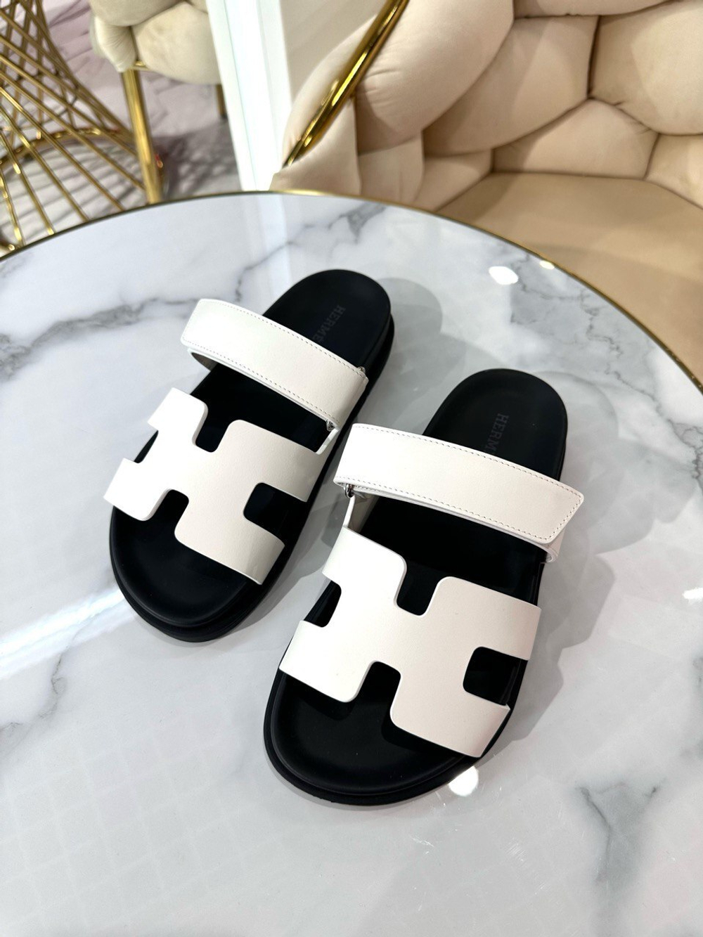Шлепанцы Hermes