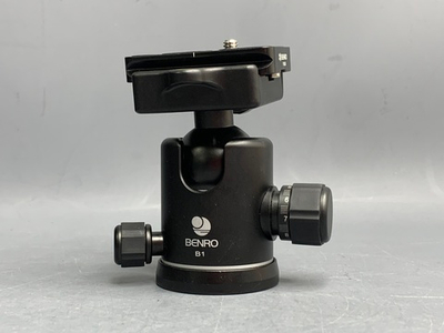 Benro B1