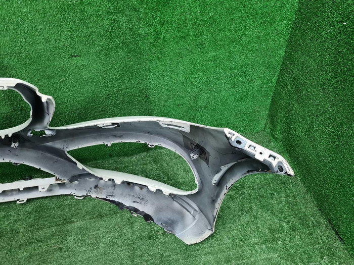 Бампер передний Mercedes C W205 (2014-2018) AMG