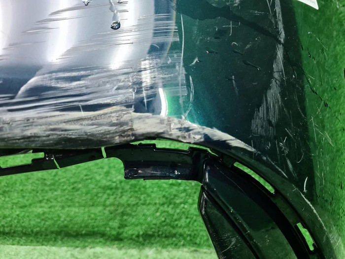 Бампер передний Mercedes C w206 (2021-н.в.) AMG