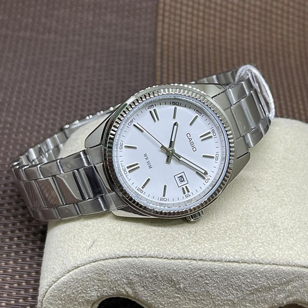 Женские наручные часы Casio Vintage LTP-1302D-7A1