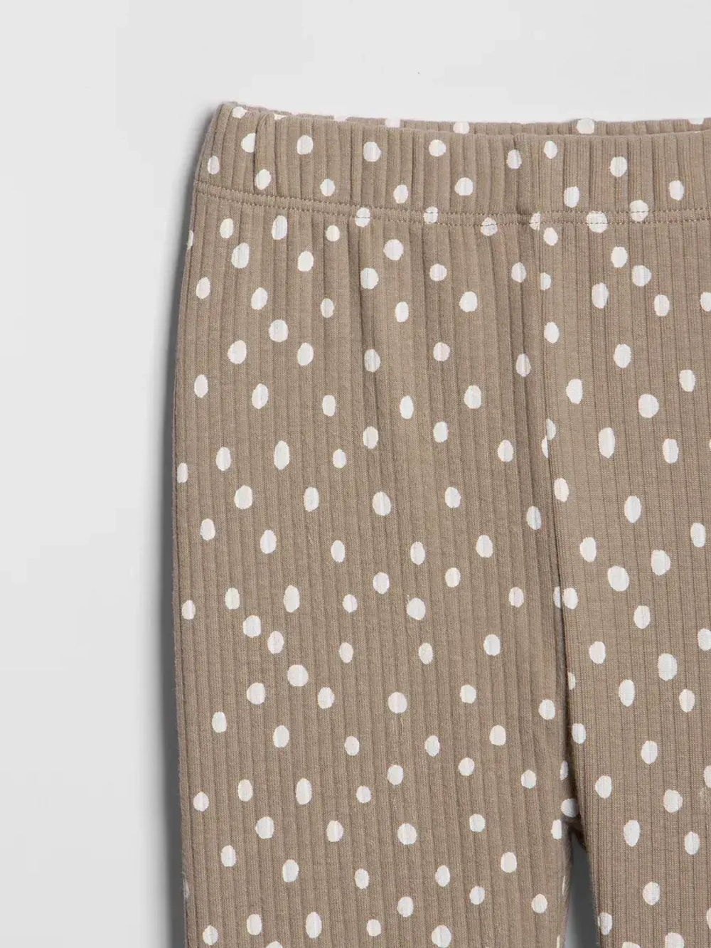 Костюм для девочки летний футболка и леггинсы