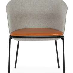 Стул Embrace с подлокотниками