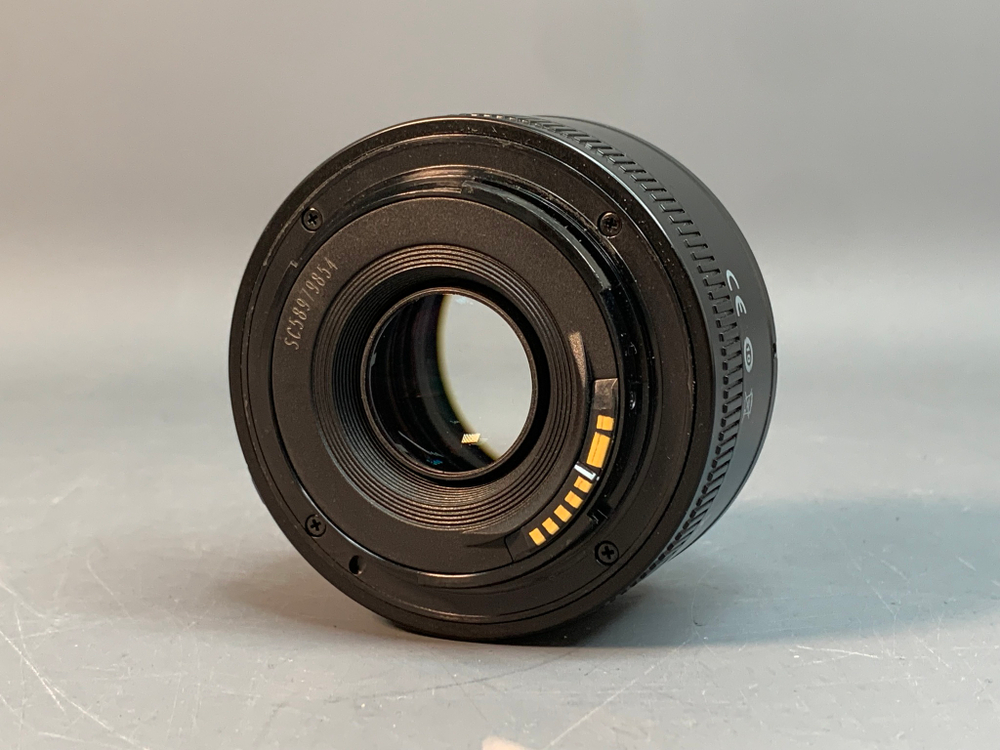 YongNuo AF 50mm 1.8 Canon EF