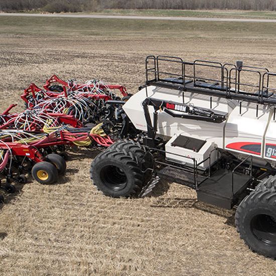 Запчасти BOURGAULT фланец, вкладыш, узел подшипника