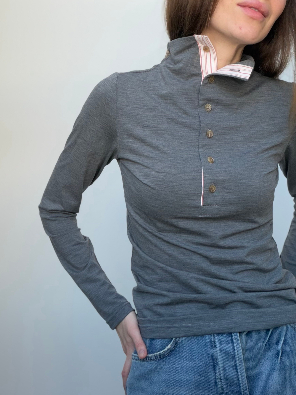 Лонг со стойкой серый шерстяной