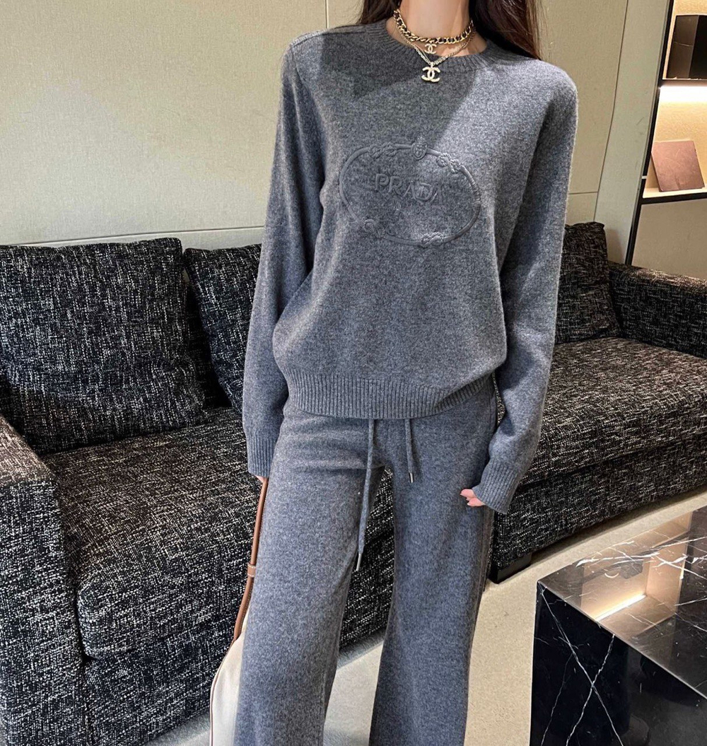 Костюм Prada