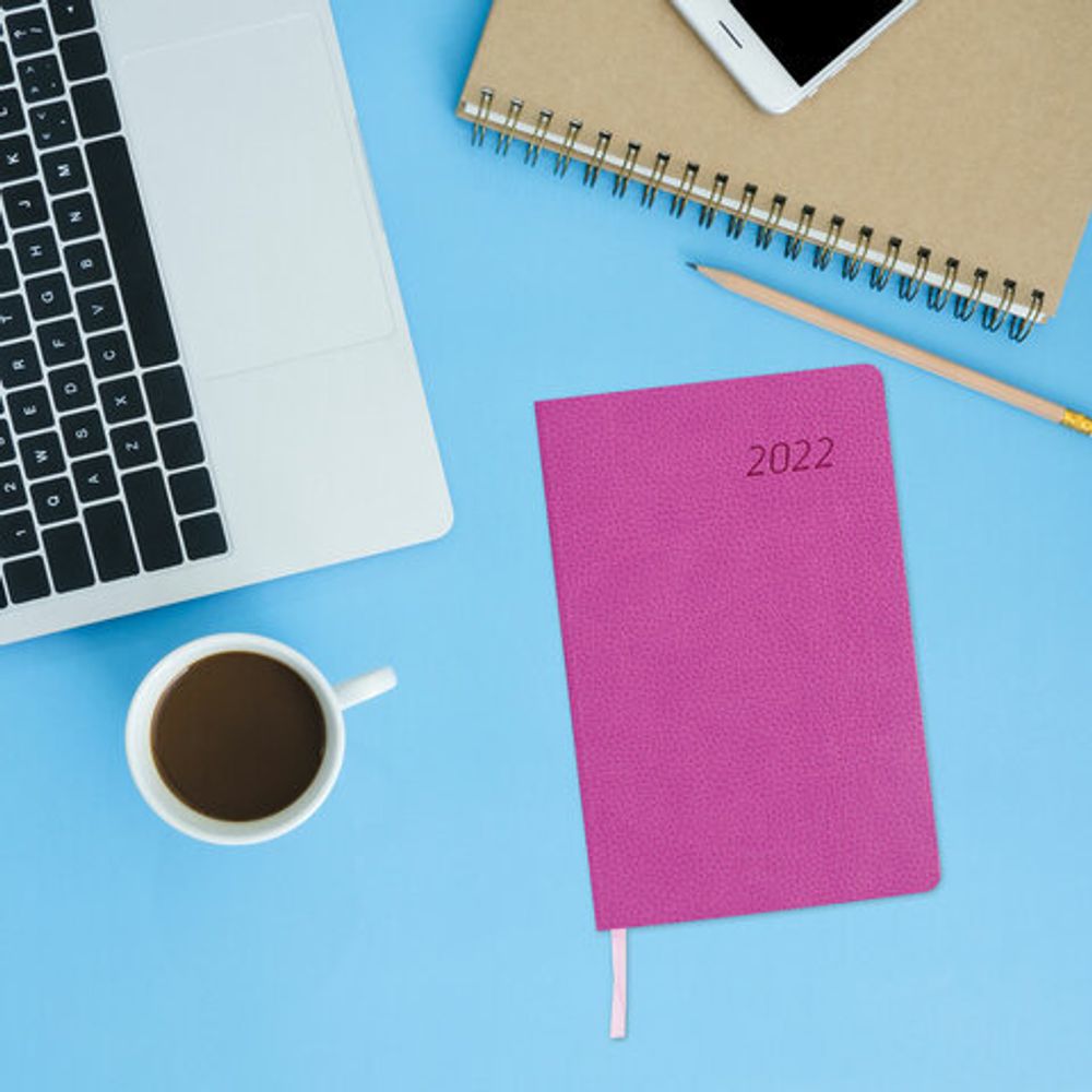 Ежедневник датированный 2022 А5 138x213 мм BRAUBERG "Stylish", под кожу, розовый, 112790