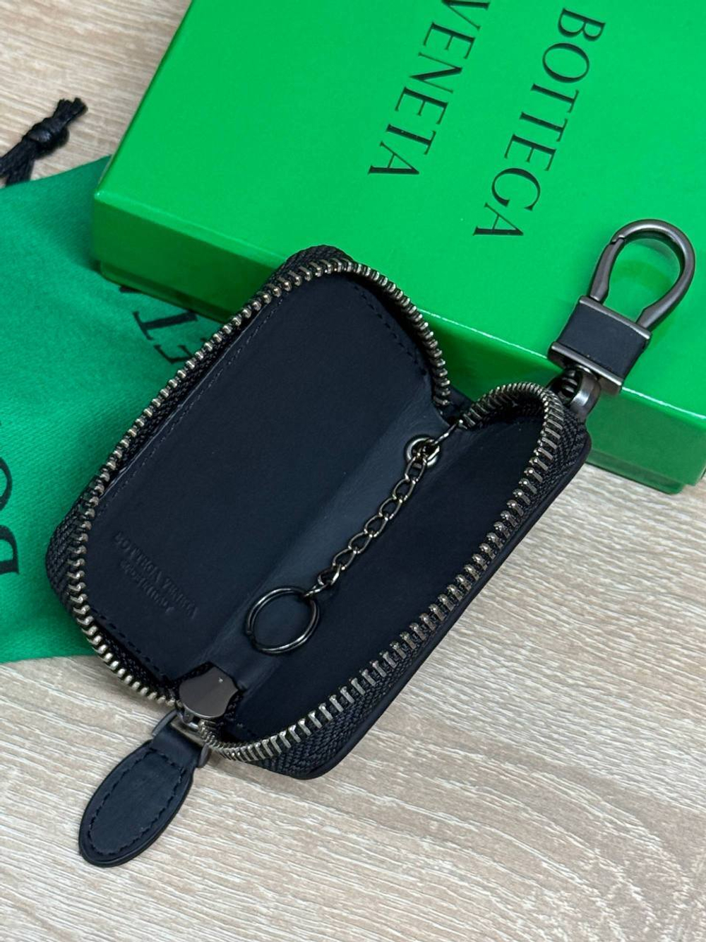 Ключница Bottega Veneta