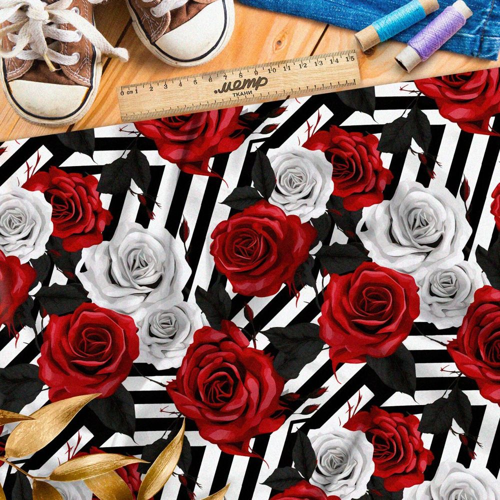 Ткань премиум таффета розы на полосатом фоне