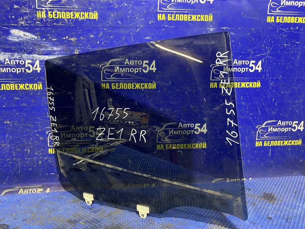 Стекло двери задней правой NISSAN LEAF 2017-2022