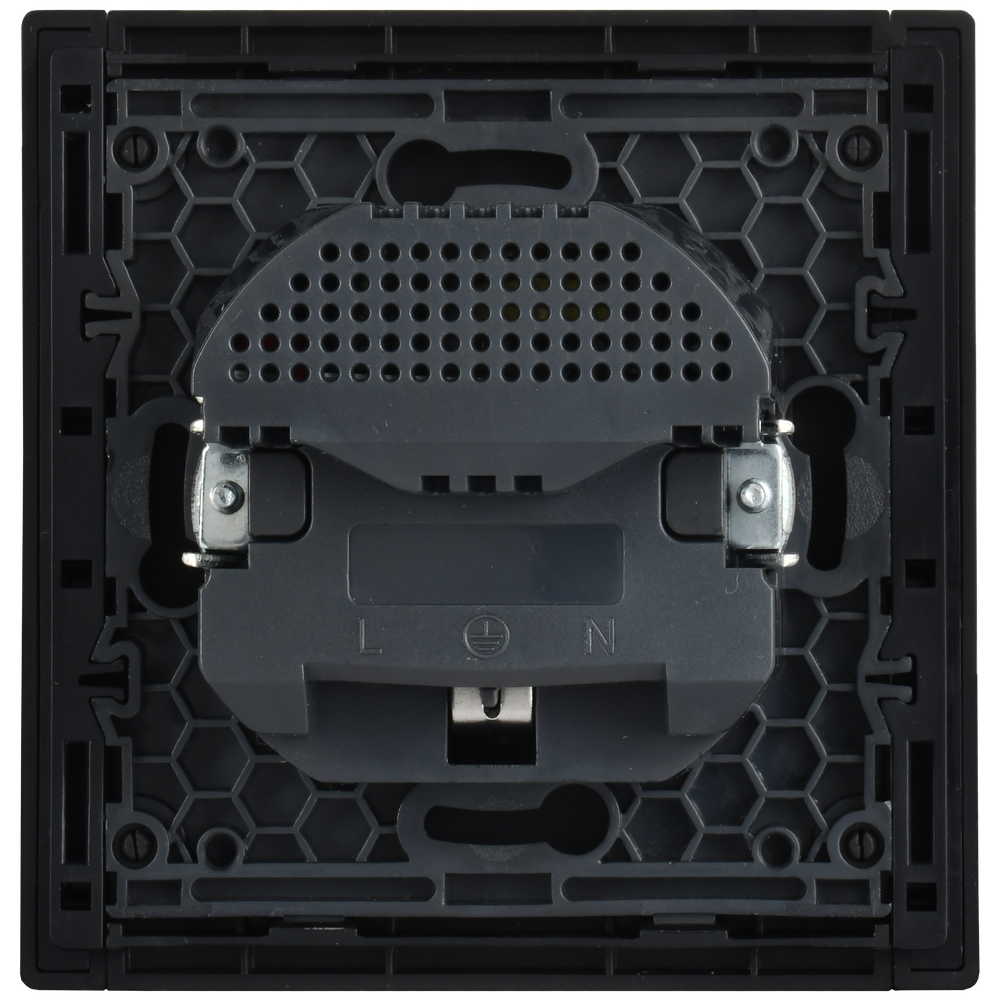 FORTE&PIANO Розетка 1-местная с заземлением с защитными шторками винтовое крепление 16А USB A+A 3,1А FP245M металл белый IEK