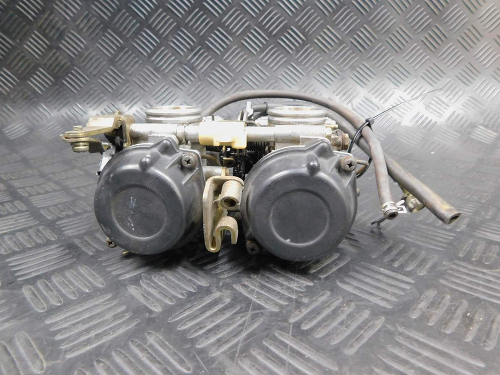 Карбюратор Yamaha TDM850 RN03J 2001