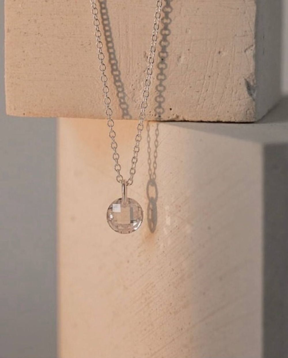 Подвеска с фианитом