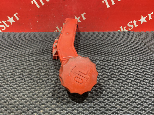 Горловина маслозаливная 2018г