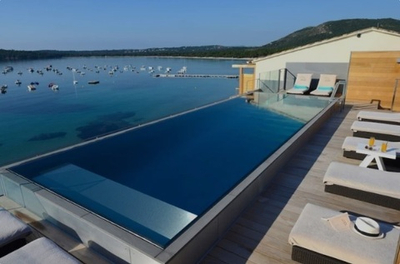 Строительство бассейна из нержавеющей стали, 18 квадратных метров, 6х3