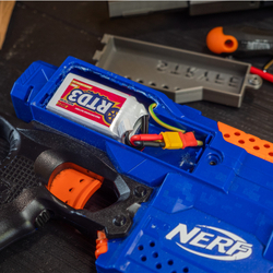 Крышка батарейного отсека для бластера nerf stryfe