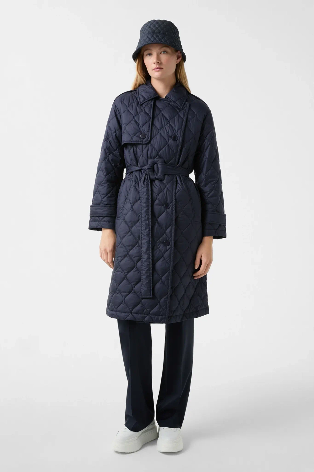 Пальто женское BOGNER IVORY в синем цвете