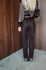 Брюки сигареты с завязками на поясе