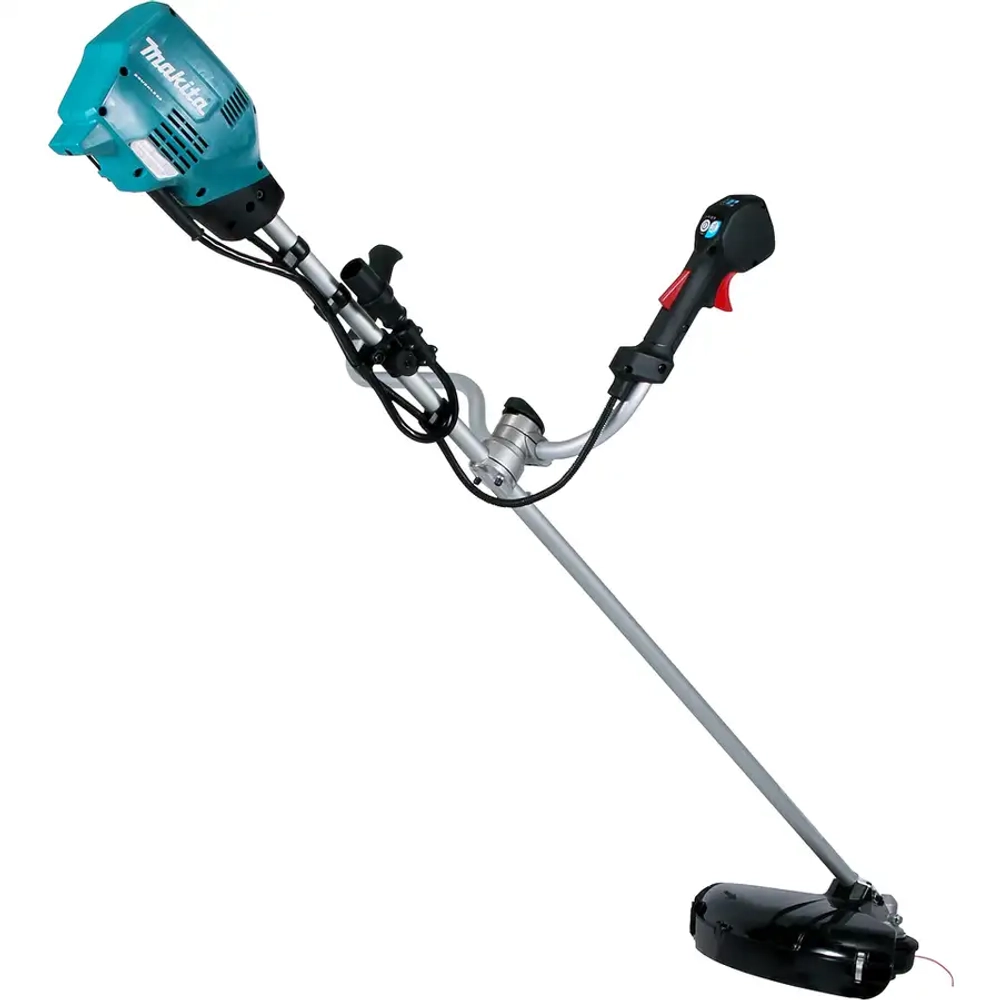Аккумуляторная мотокоса Makita UR101CZ
