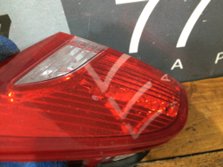 Фонарь задний левый внутренний Peugeot 408 12-17 Б/У Оригинал 9678059680