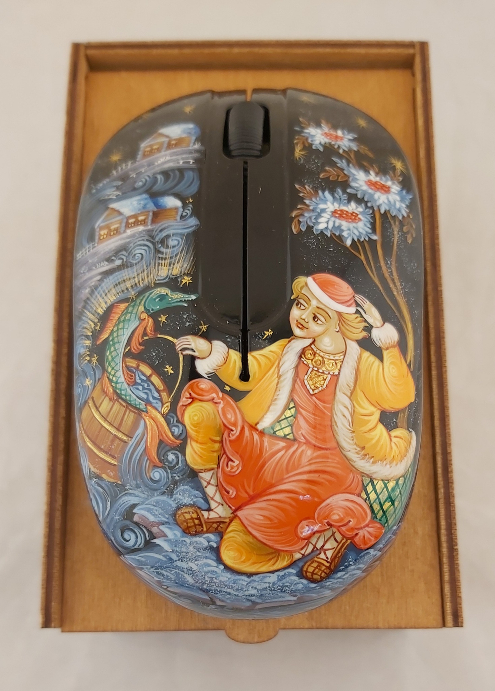 Мышь беспроводная с ручной росписью "Емеля" N3