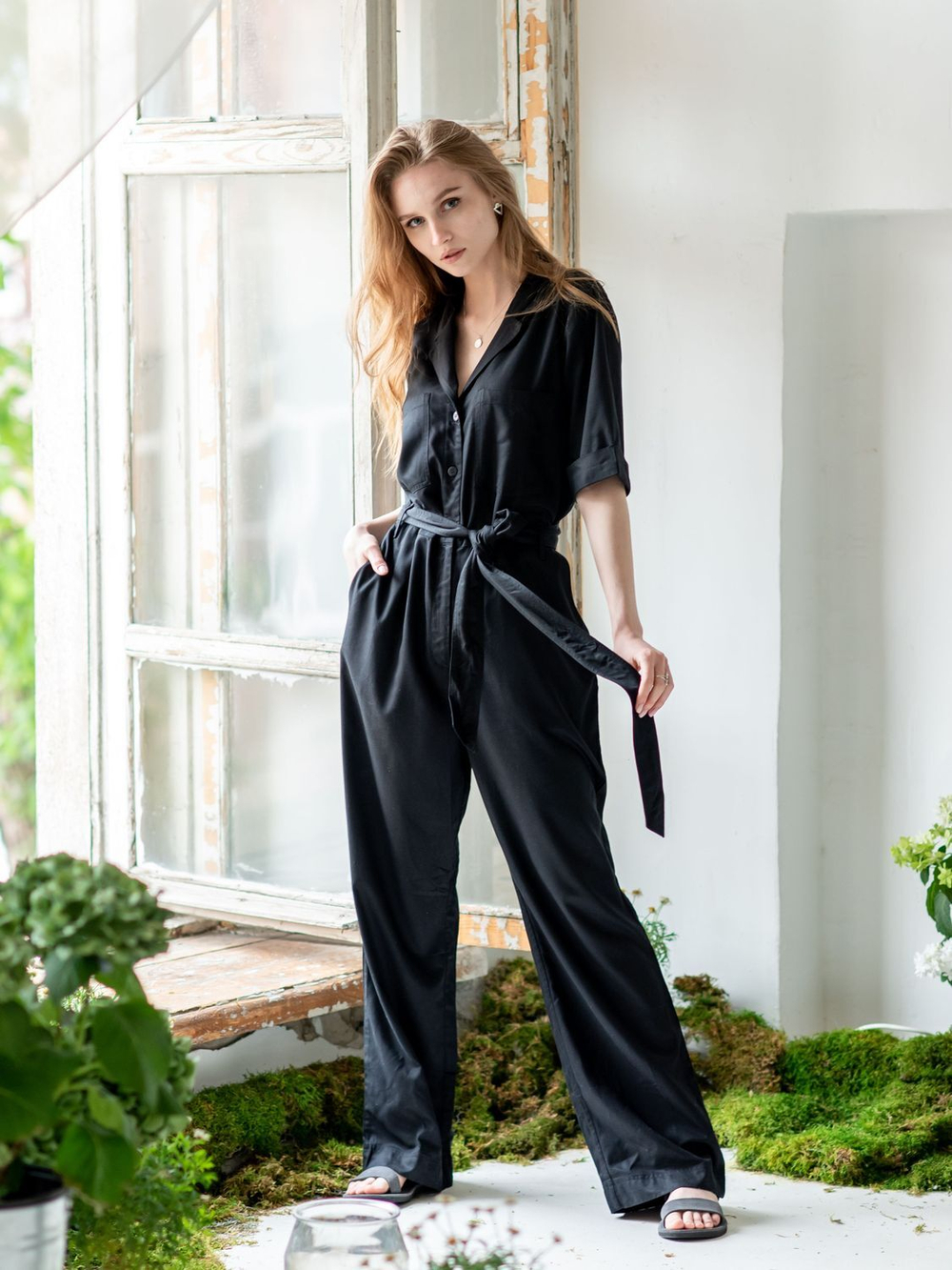 Комбинезон из вискозы (черный)