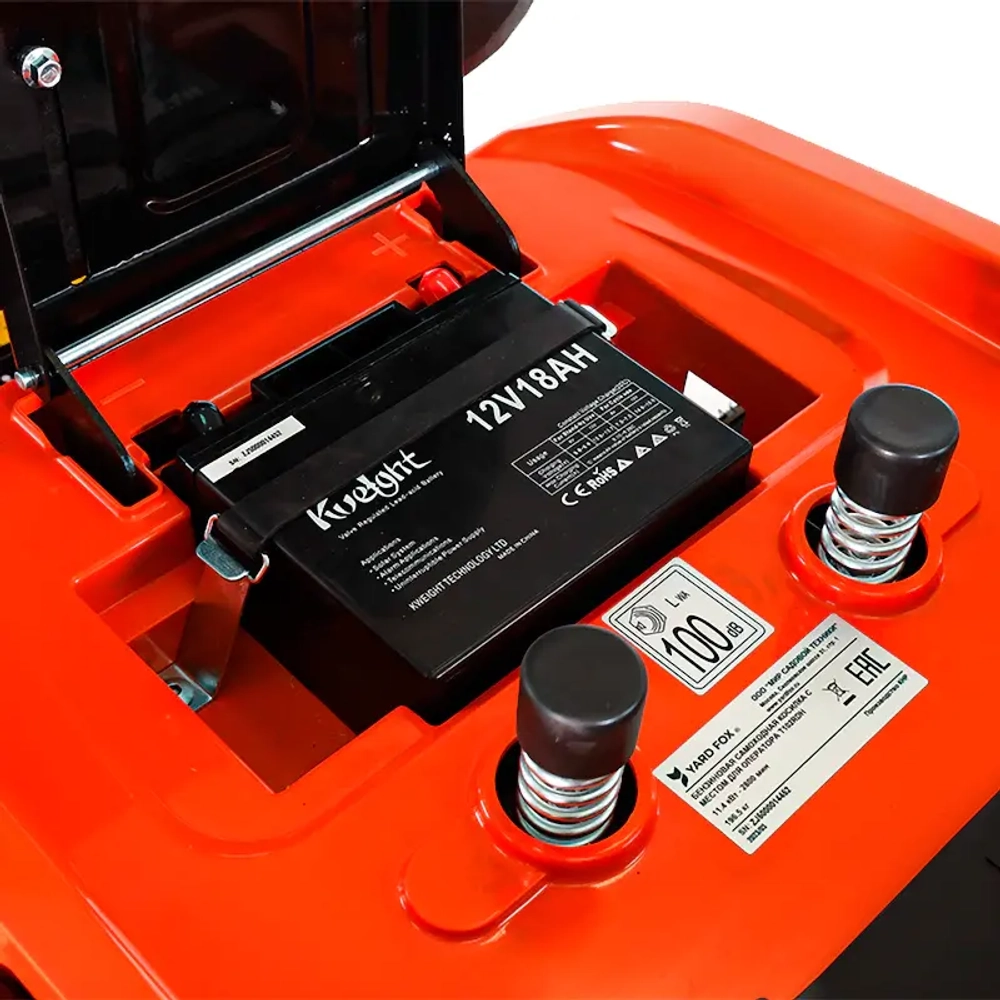 YARD FOX T 102RDH трактор садовый бензиновый T 102RDH