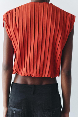 ZARA ТОП ОБЪЕМНОГО КРОЯ СО СКЛАДКАМИ, КРАСНЫЙ