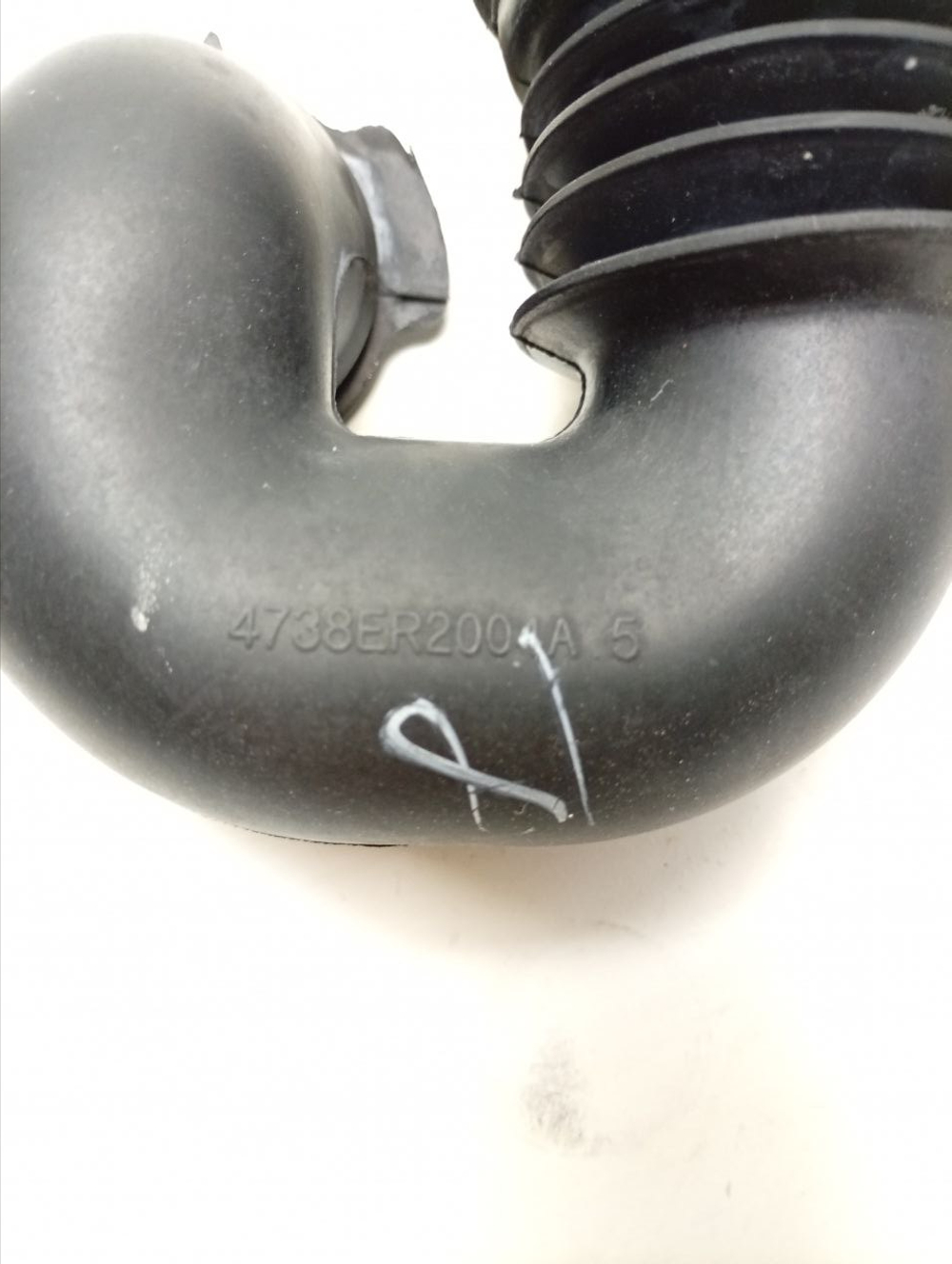 F1068SD кт11 Патрубок подачи воды к стиральной машине LG 4738EN2004A б/у