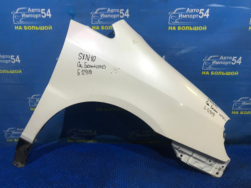 Крыло переднее правое TOYOTA NADIA 1998-2003