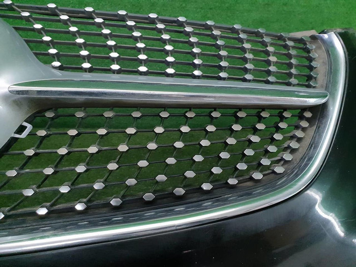 Бампер передний Mercedes V W447 14-н.в AMG В сборе