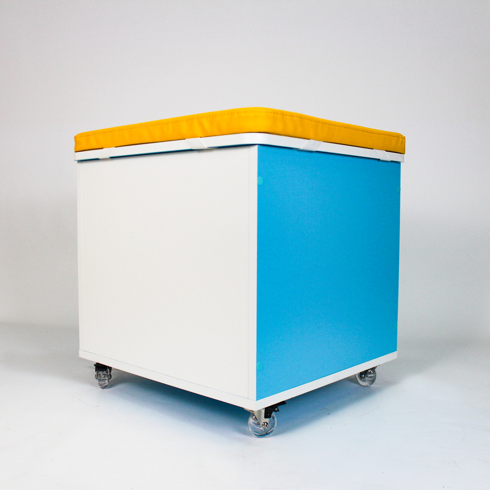 Ящик для хранения игрушек голубой с желтой подушкой в НАЛИЧИИ