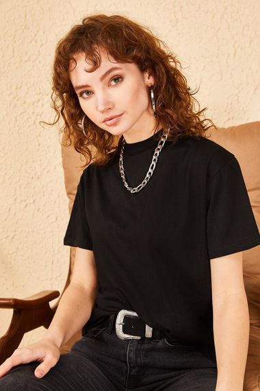 Qadın üçün qara, uzun boğaz t-shirt 10501029