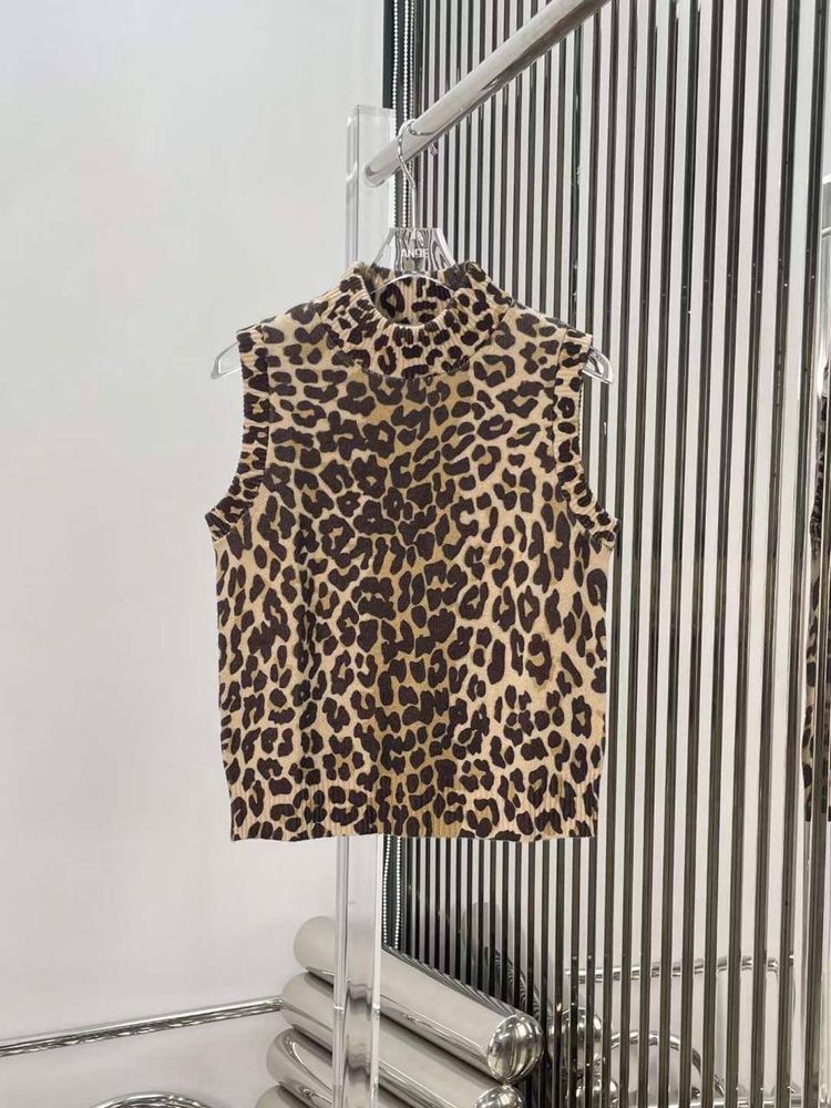 Жилет Brunello Cucinelli