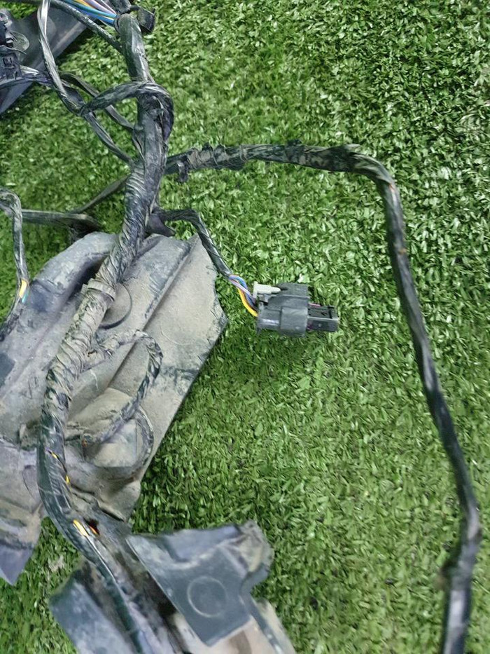 Проводка переднего бампера Land-Rover Discovery 5 (2016-н.в.)