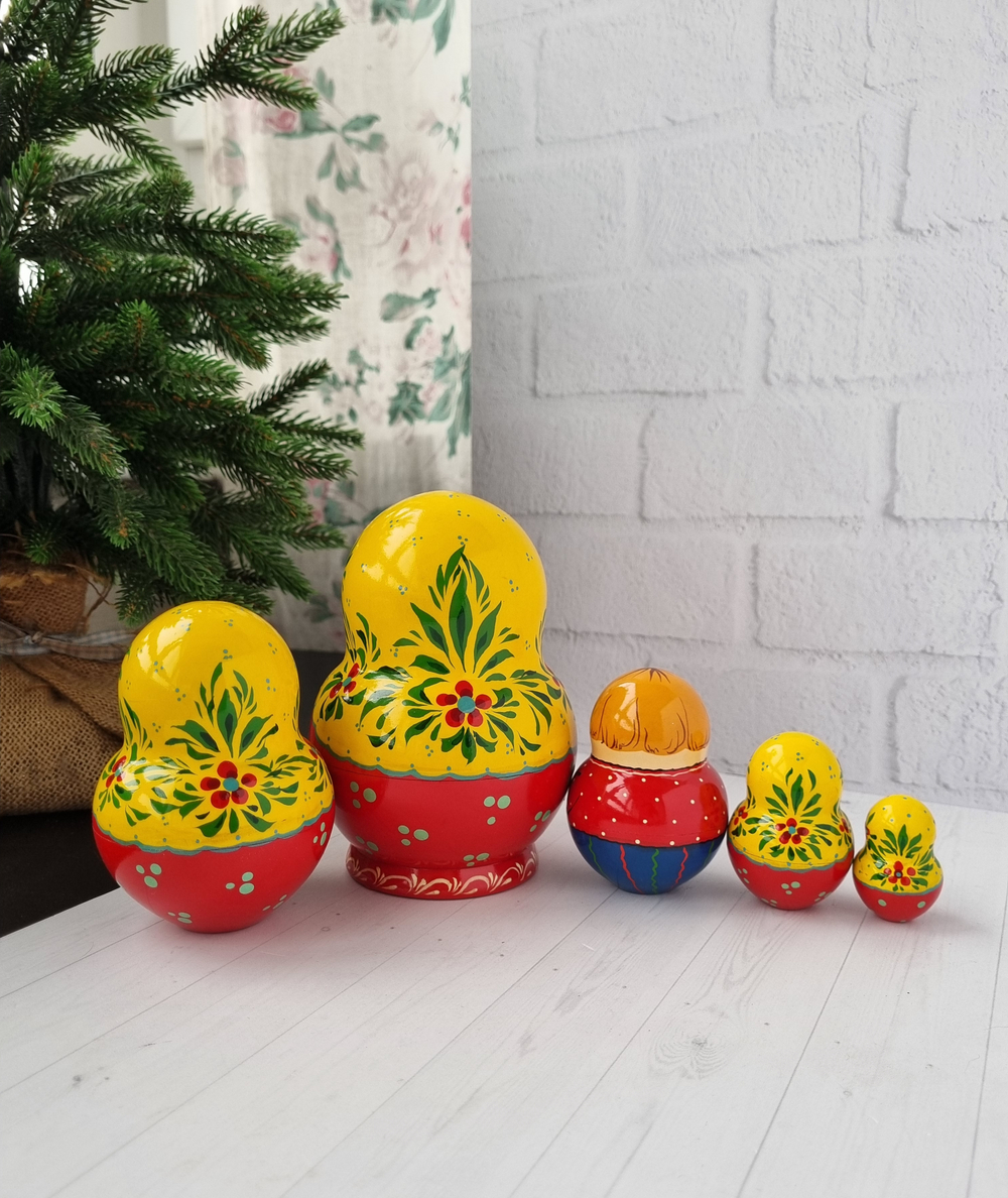 Матрёшки "С курочкой" традиция 5м 15см пузатая