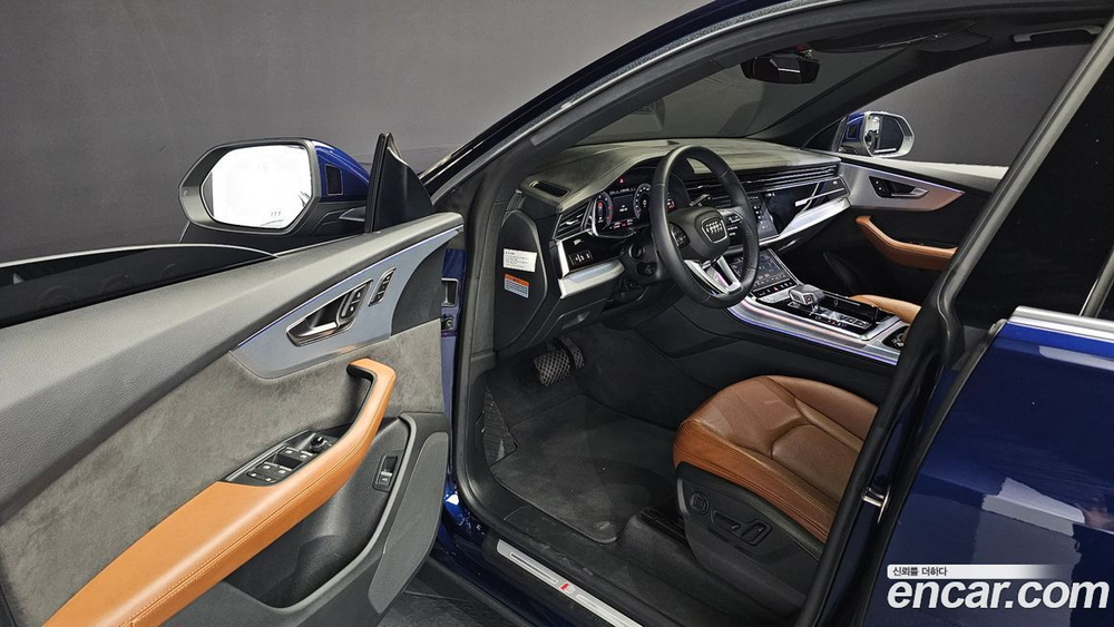 Audi Q8 45 TDI Quattro Premium (04.2020)