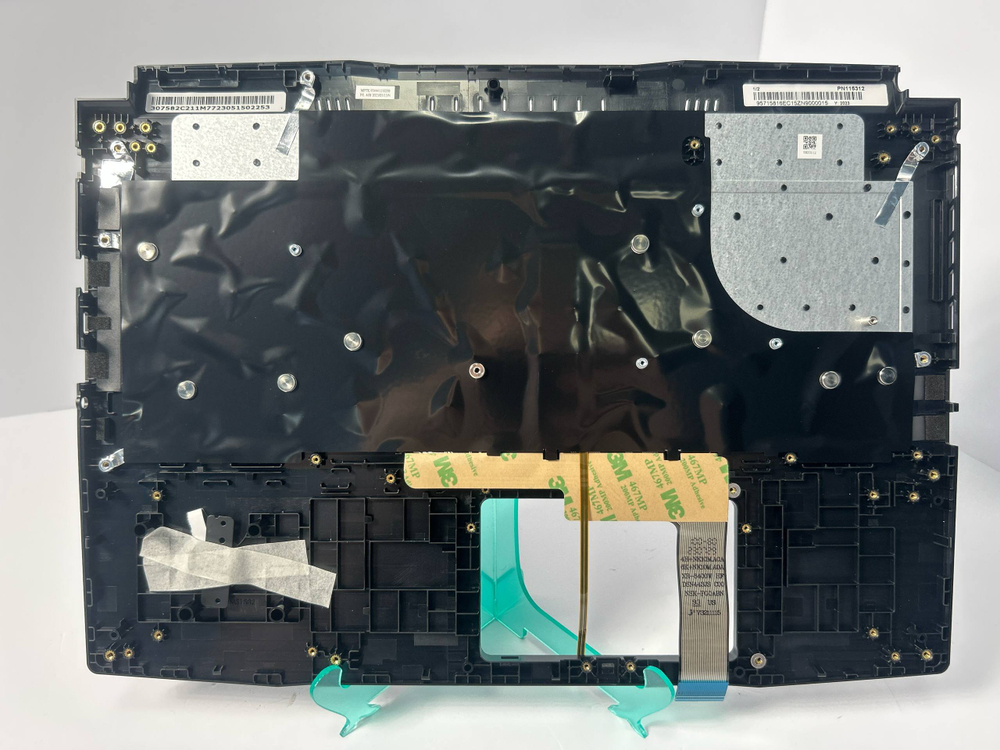 Верхняя панель с клавиатурой (топкейс) для ноутбука MSI Katana GF66 12UE (957-15816E-C15)