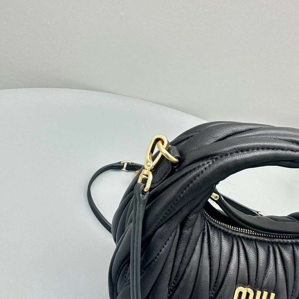 Miu Miu Wander matelassé hobo mini-bag