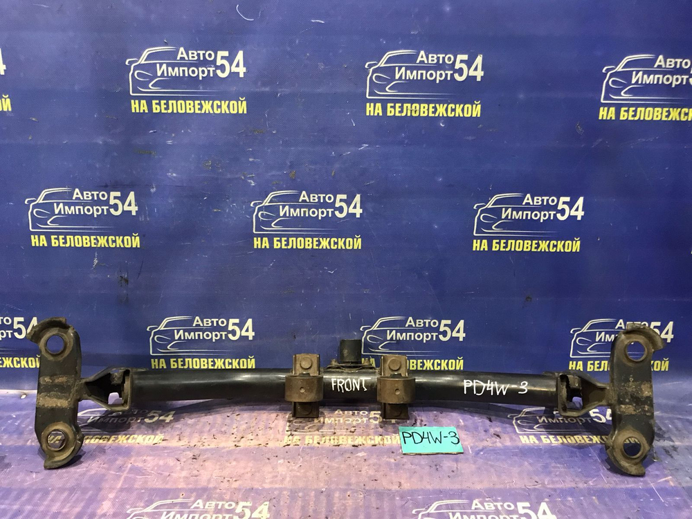 Балка передняя поперечная MITSUBISHI DELICA 1994-1997