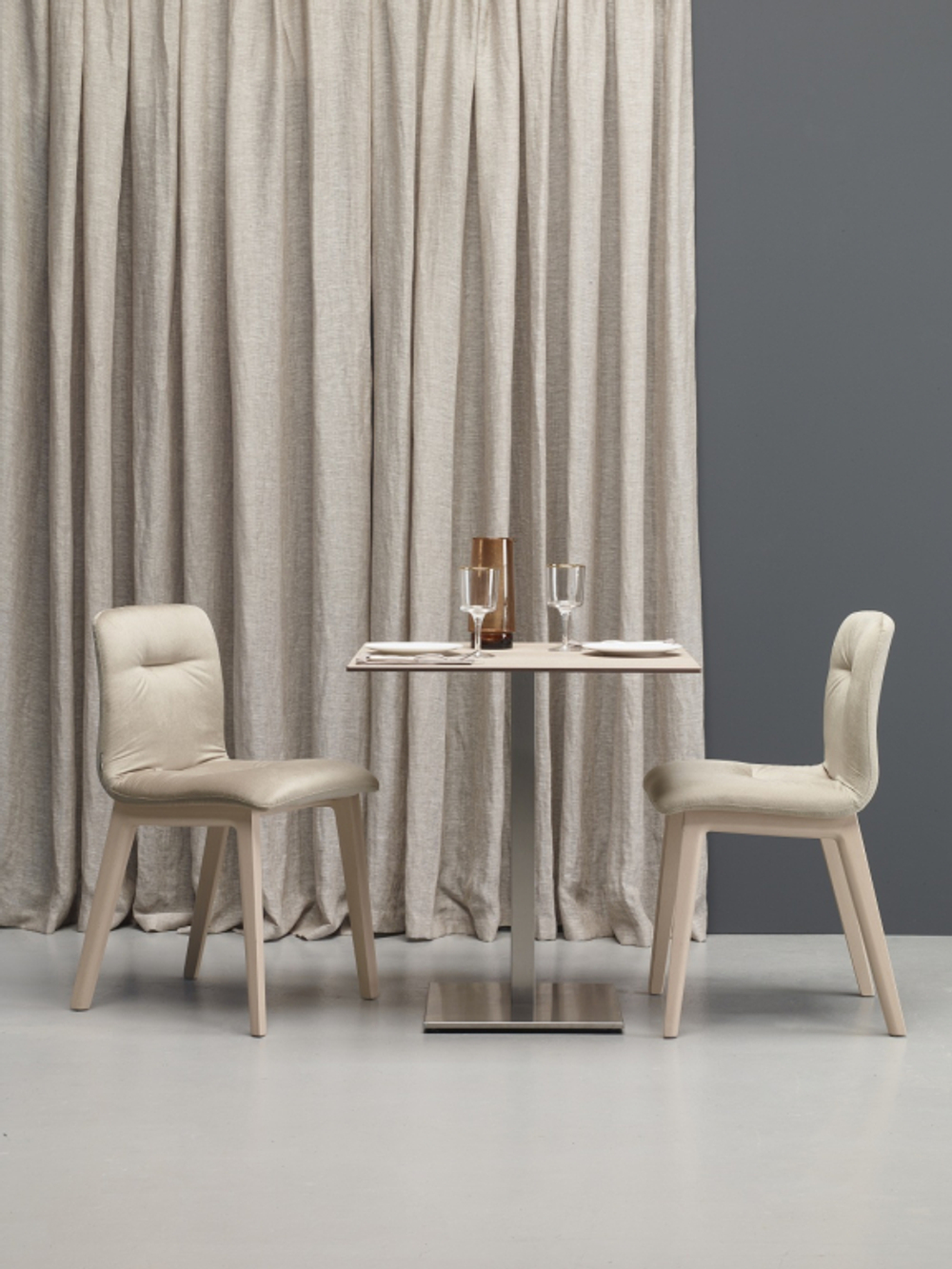 Стул с обивкой Scab Design Natural Alice Pop, дымчатый бук, слоновая кость