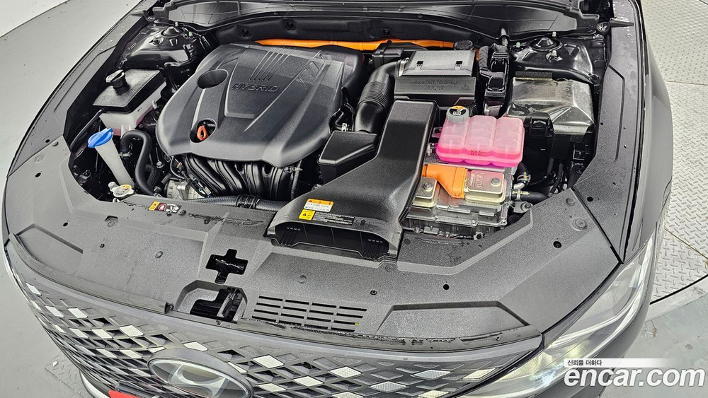 Hyundai The New Grandeur (Azera) IG Hybrid Calligraphy (05.2022)