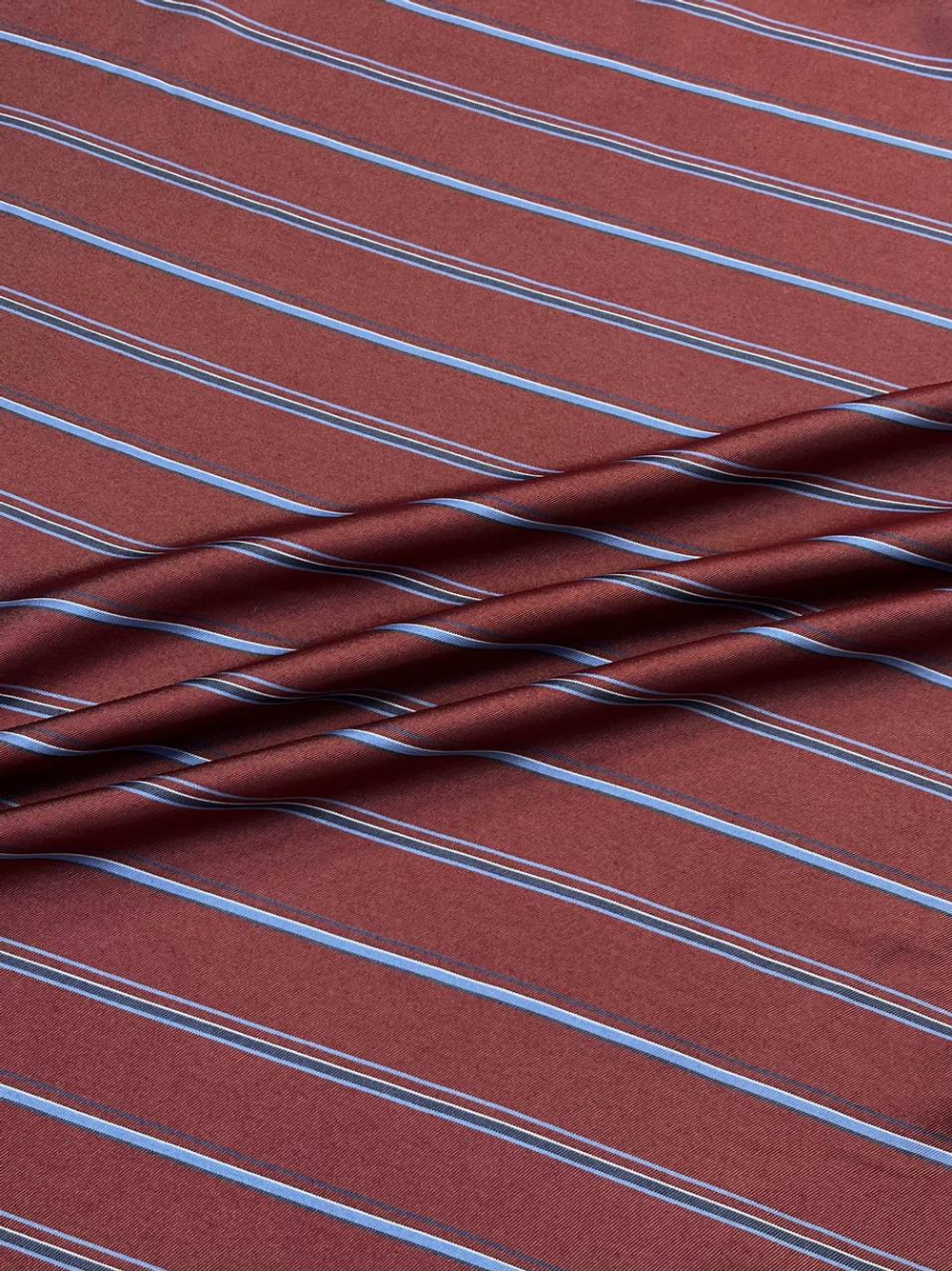 Вискоза Saint Laurent брусничная в бело-голубую полоску