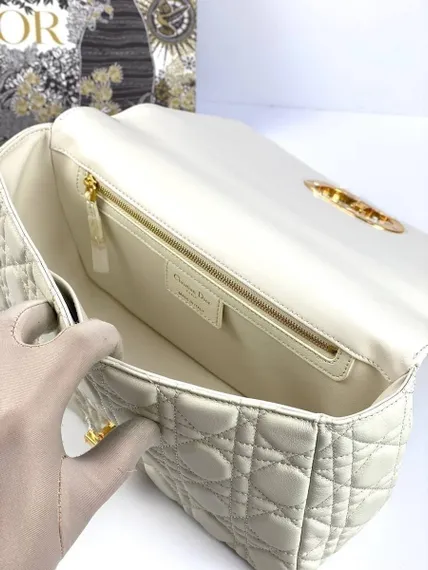 Сумка Dior Caro, модель большого формата кремовый