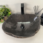 Раковина из речного камня RS-65041 51*39*15 0862