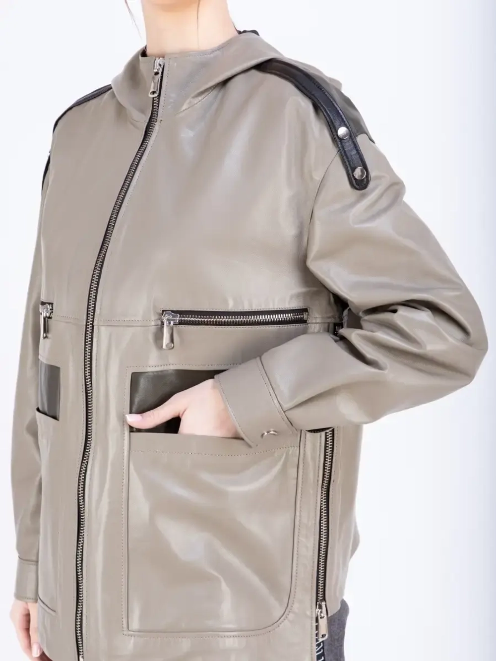 Куртка женская из натуральной кожи