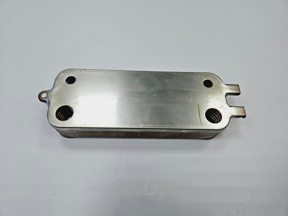 Теплообменник ГВС (12пл.) BOSCH Gaz 2000W/6000W (арт. 87186446230)