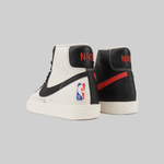 Кроссовки Nike Blazer Mid '77 EMB  - купить в магазине Dice